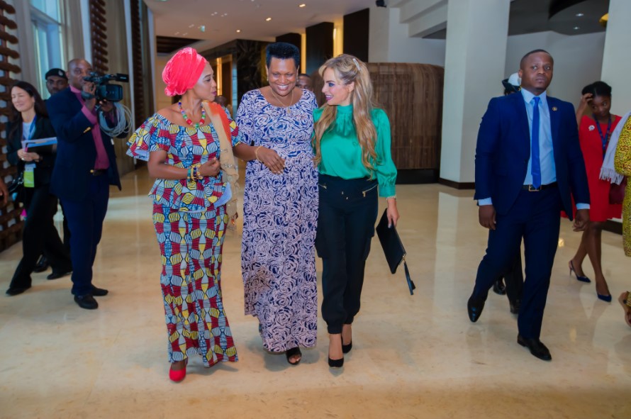 Dr. Rasha Kelej with H.E Madam Denise Nkurunziza, The First Lady of Burundi in conversation preparing for the Merck Africa Asia Luminary 2019